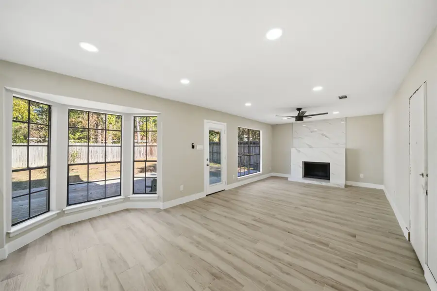 22 Cricket Hollow Place, The Woodlands, TX 77381 - #3