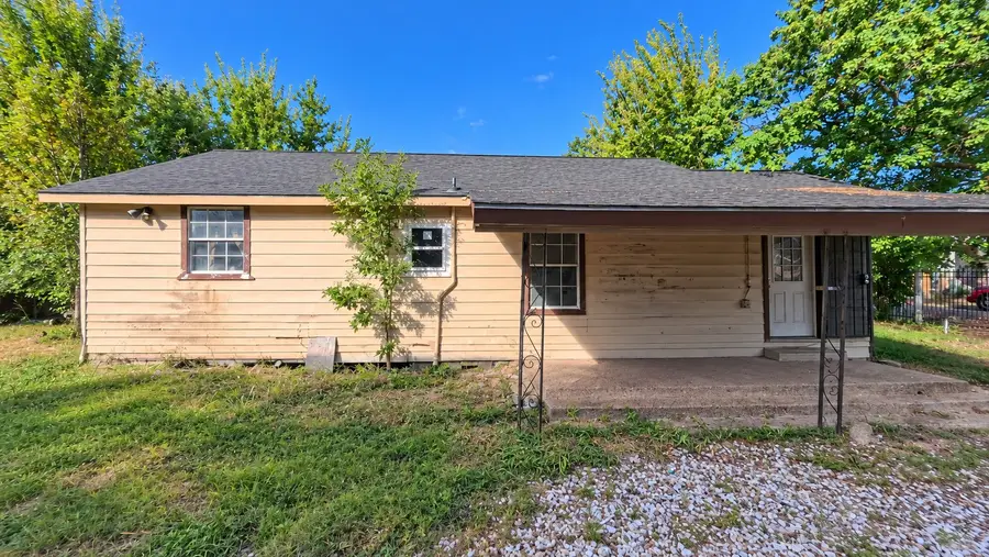 925 Lakin Avenue, Pasadena, TX 77506 - #3