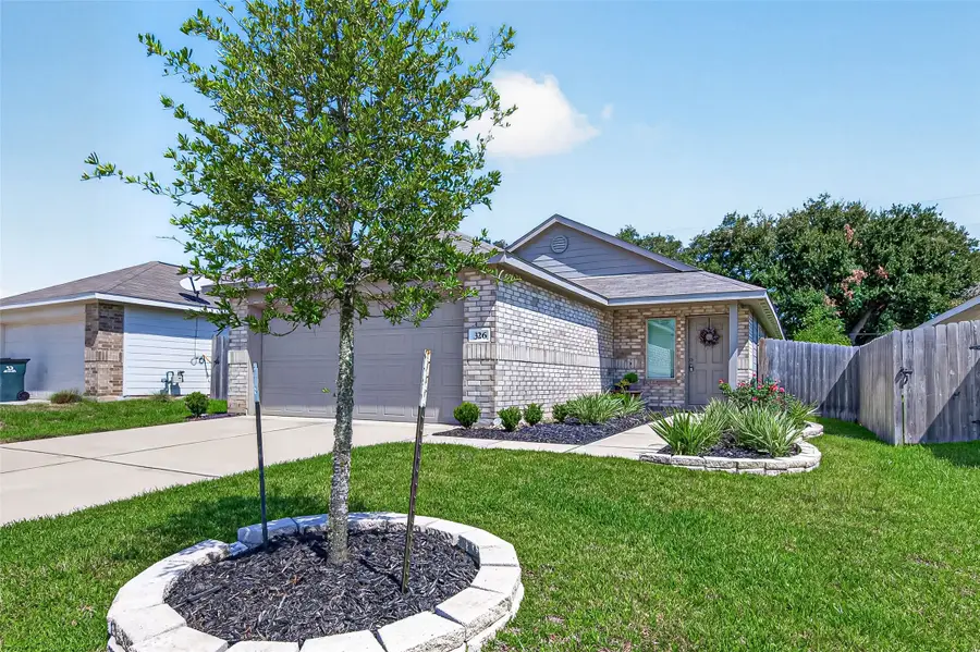 326 Riverwood Village Lane, Sealy, TX 77474 - #3