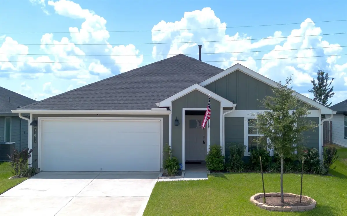 31811 Hallington Hill Lane, Fulshear, TX 77441 - Image #1