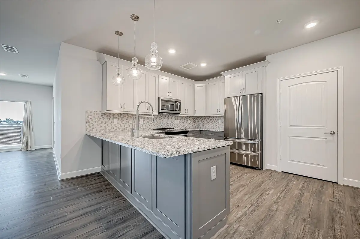 6804 Westview Drive #1402, Houston, TX 77055 - #1