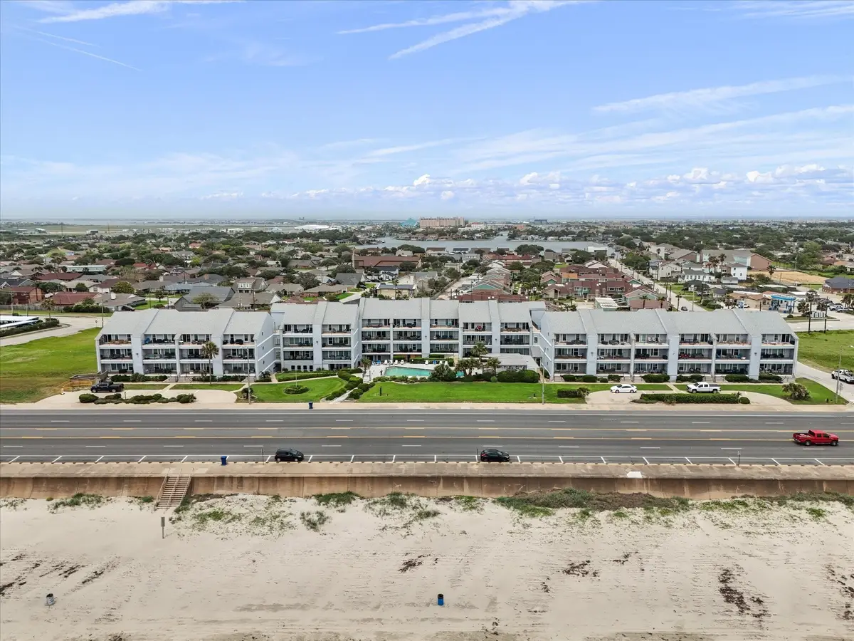 7600 Seawall Boulevard #113, Galveston, TX 77551 - Image #1