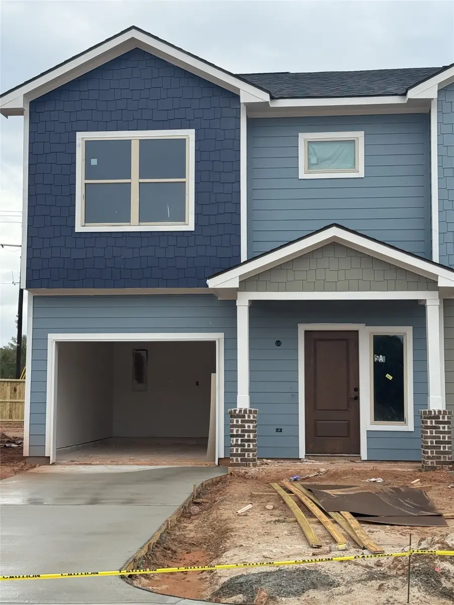 14010 Longstreet Bldg 19, Willis, TX 77318 - Image #2