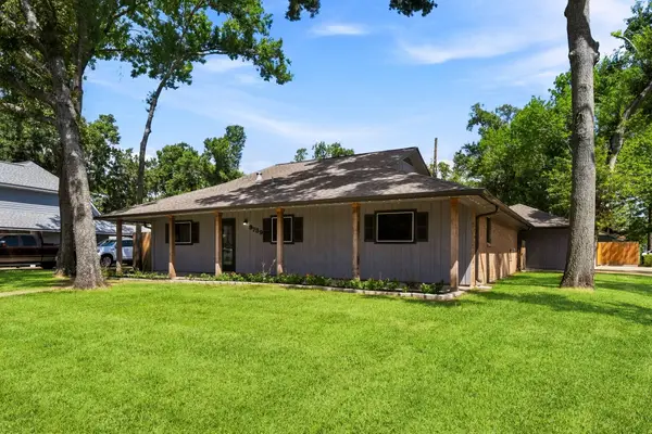 9739 Cherokee Street, Baytown, TX 77521