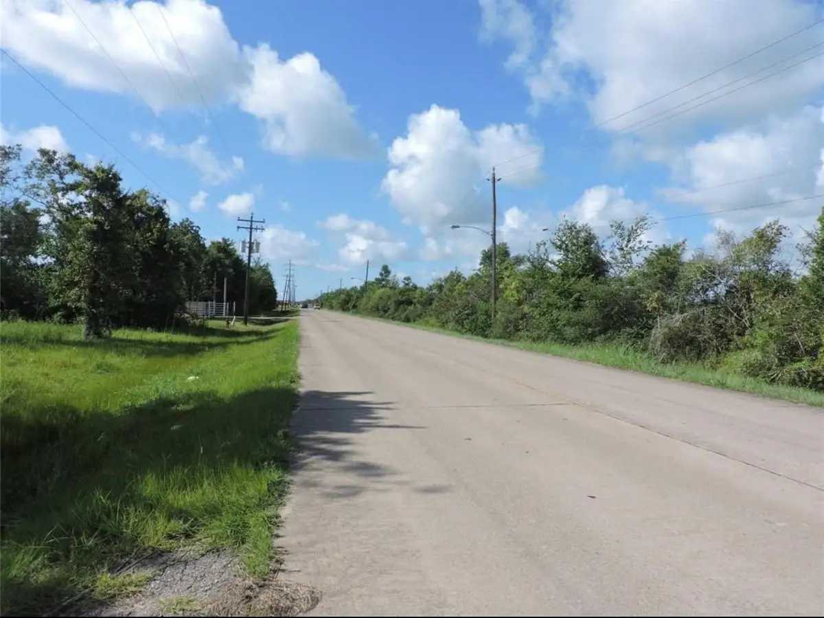 5200 Delany Road, La Marque, TX 77568 - #1