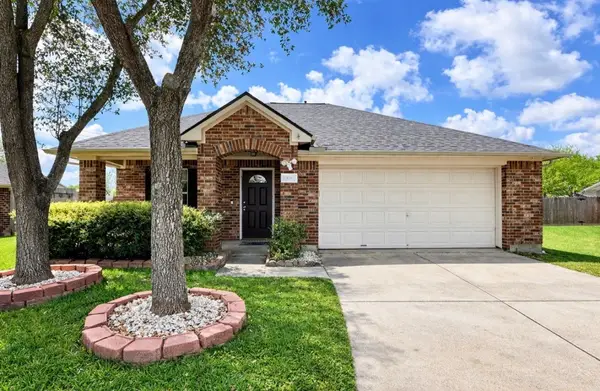 418 Sun River Lane, Dickinson, TX 77539