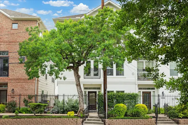 3920 Blossom Street, Houston, TX 77007