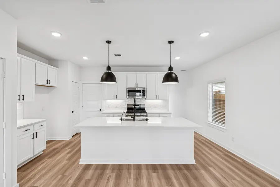 32447 Sunbeam Drive, Fulshear, TX 77441 - Image #2