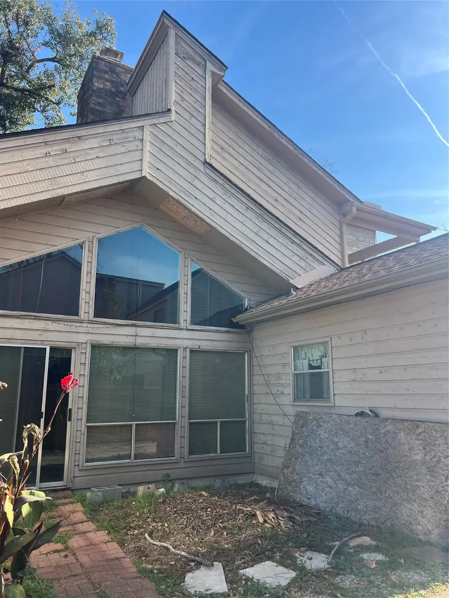 11219 Canyon Trail Drive, Houston, TX 77066 - Image #2