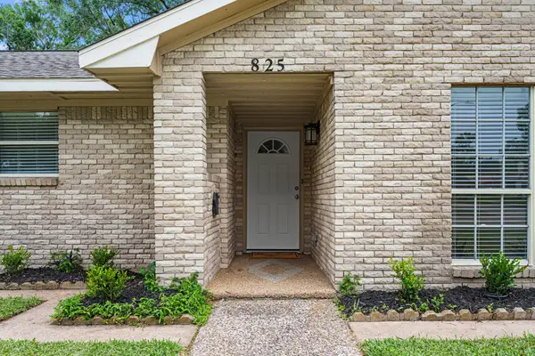 825 James Street, Deer Park, TX 77536