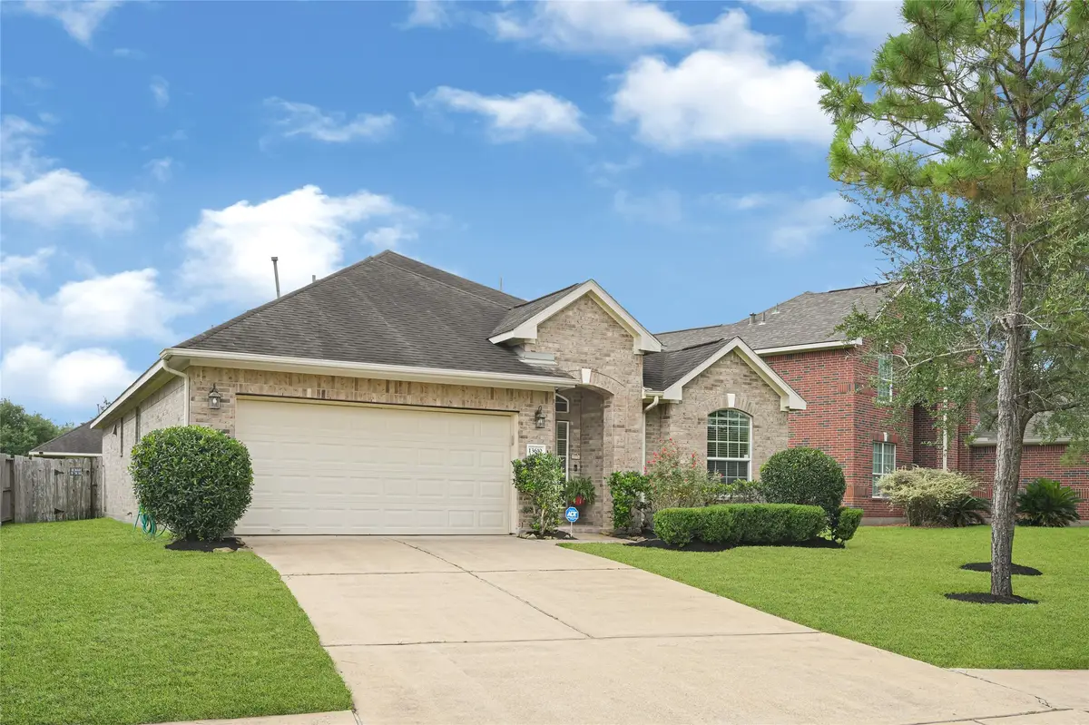 13610 Summer Spring Lane, Rosharon, TX 77583 - #1