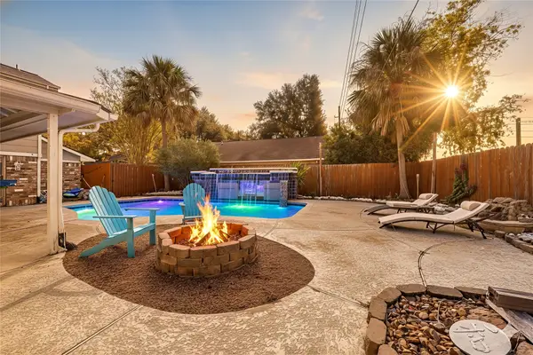 9907 Gold Cup Way, Houston, TX 77065