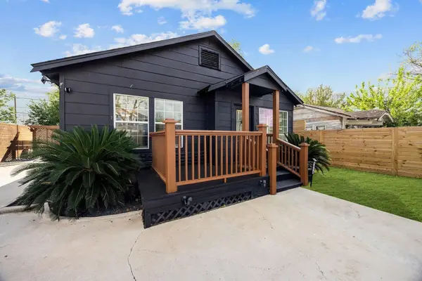 1310 Walton Street, Houston, TX 77009