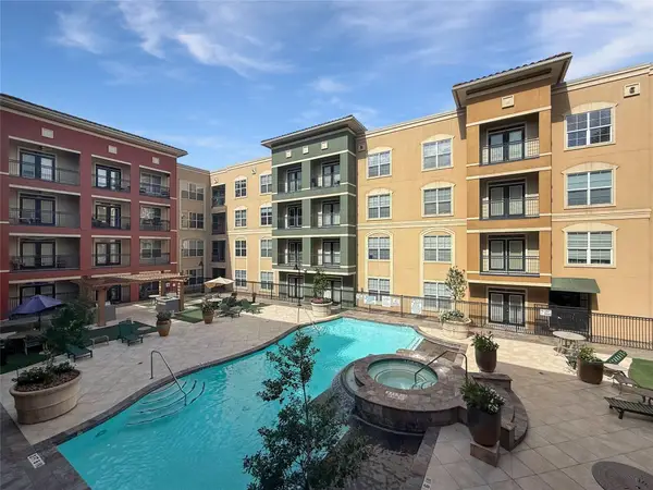 1711 Old Spanish Trail #240, Houston, TX 77054