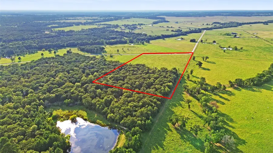 727 Buckhorn Creek Drive, Crockett, TX 75835 - Image #2