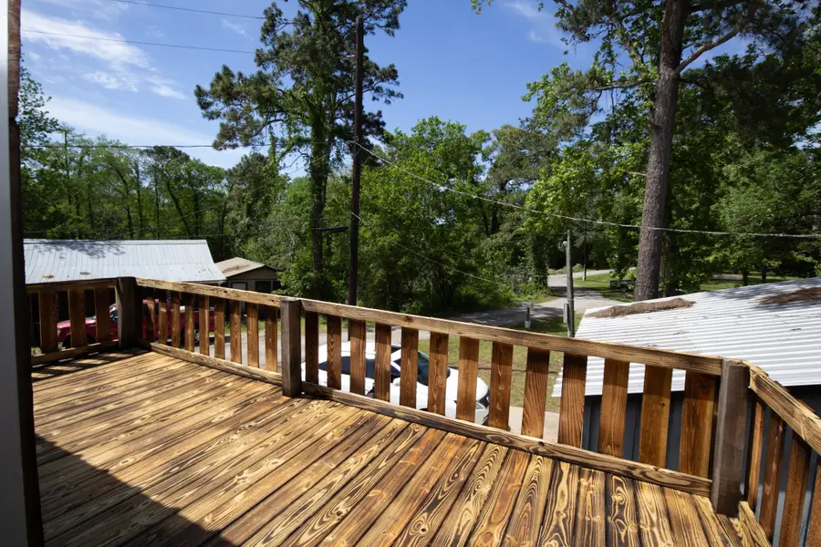 221 Caroline Trail, Anahuac, TX 77514 - #2