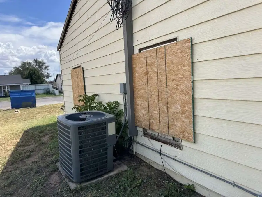 113 Maple Street, Levelland, TX 79336 - Image #3