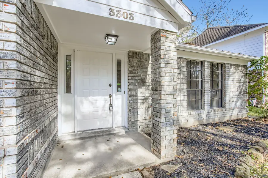 3303 Creek Shadows Drive, Houston, TX 77339 - Image #3