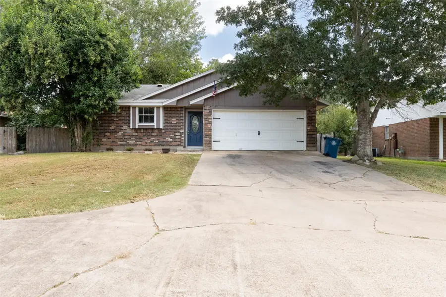 417 N Meinecke Street, Bellville, TX 77418 - #2