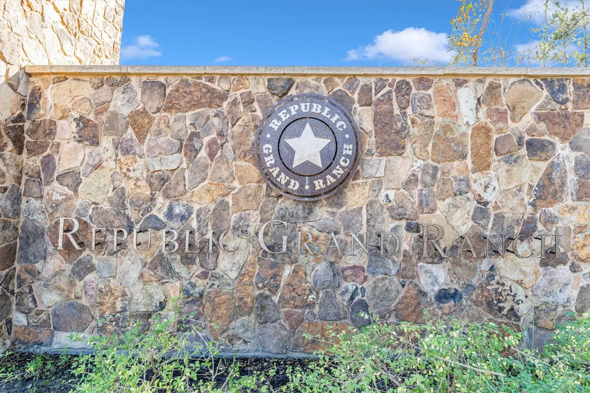 15750 Wood Grove Way, Willis, TX 77378 - Image #1