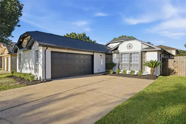 1714 Foxlake Drive, Houston, TX 77084