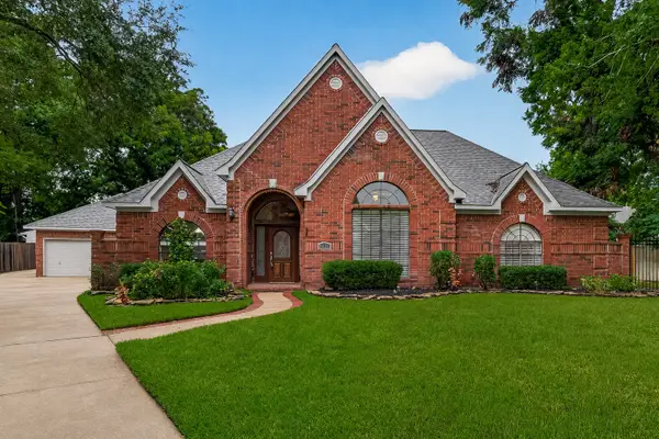 1410 Briar Green Court, Richmond, TX 77406