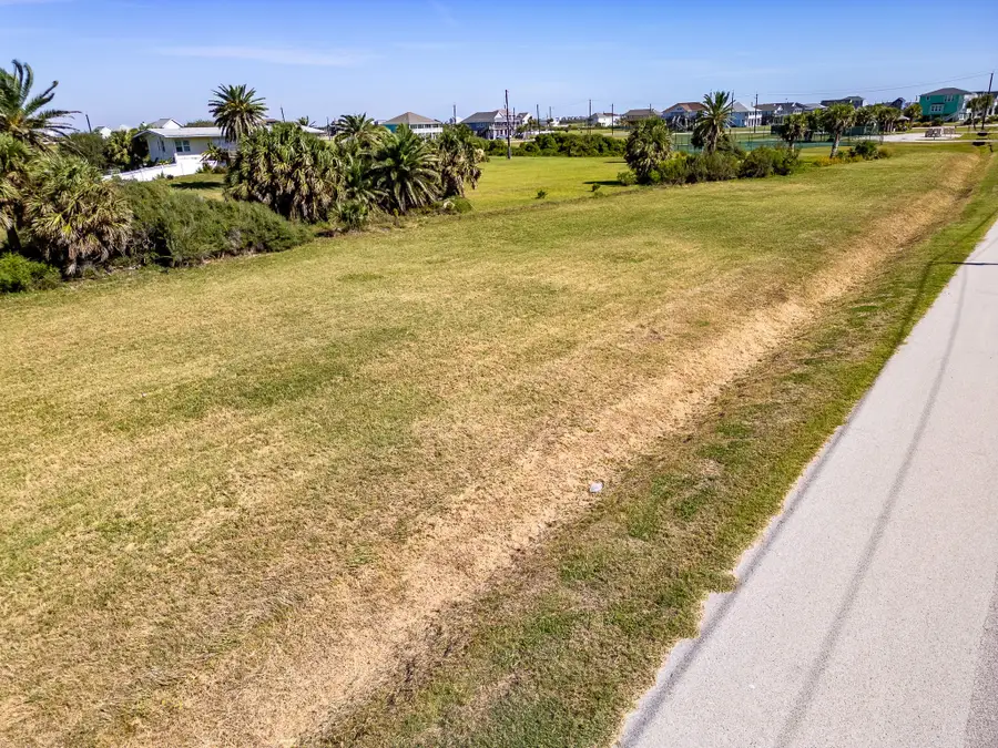 Lot 20 Shaman Dr, Galveston, TX 77554 - Image #3