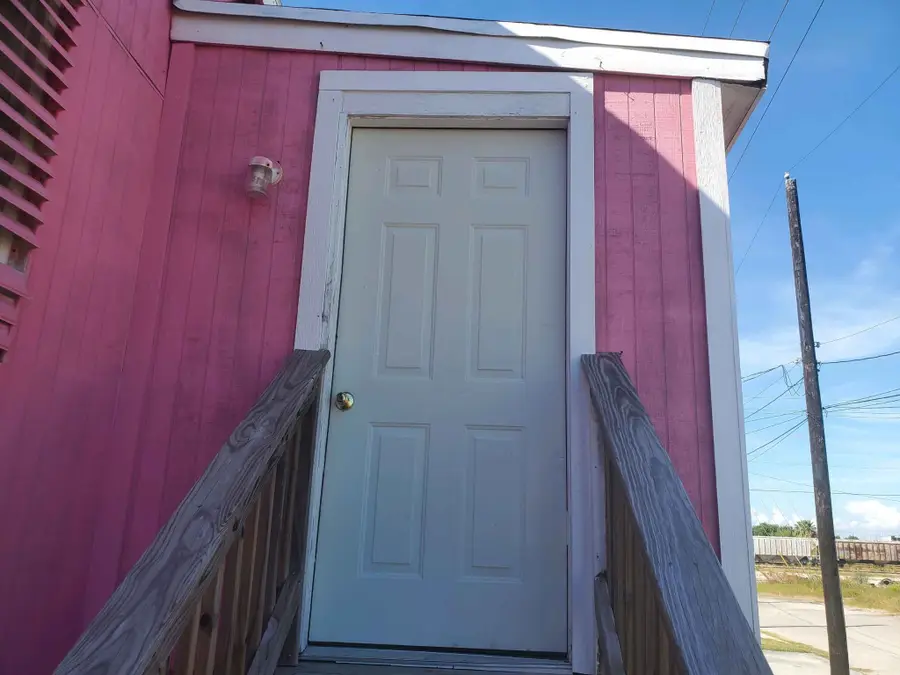 511 43rd Street, Galveston, TX 77550 - #2