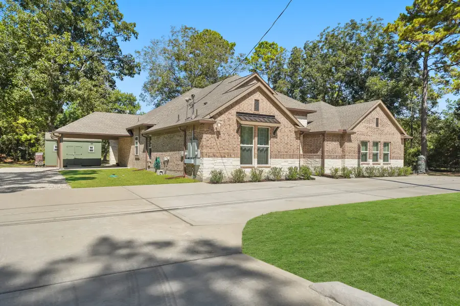 222 Elk Drive, Crosby, TX 77532 - Image #2