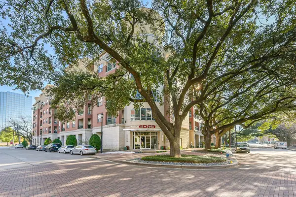 300 St Joseph Parkway #103, Houston, TX 77002