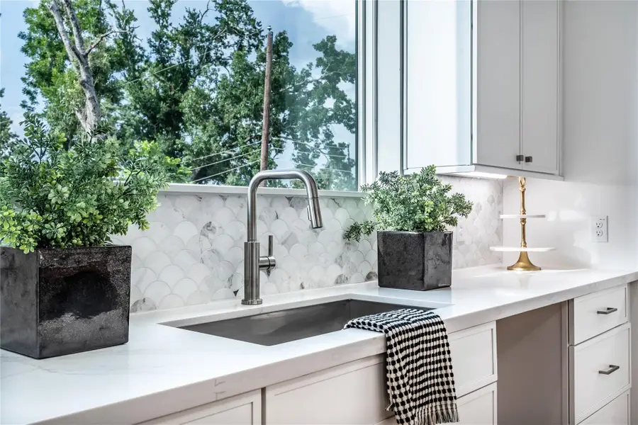 1606 Janak Garden Lane, Houston, TX 77055 - #3