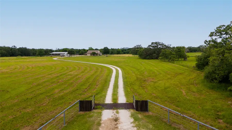 3817 Hardy Road, Madisonville, TX 77864 - Image #3