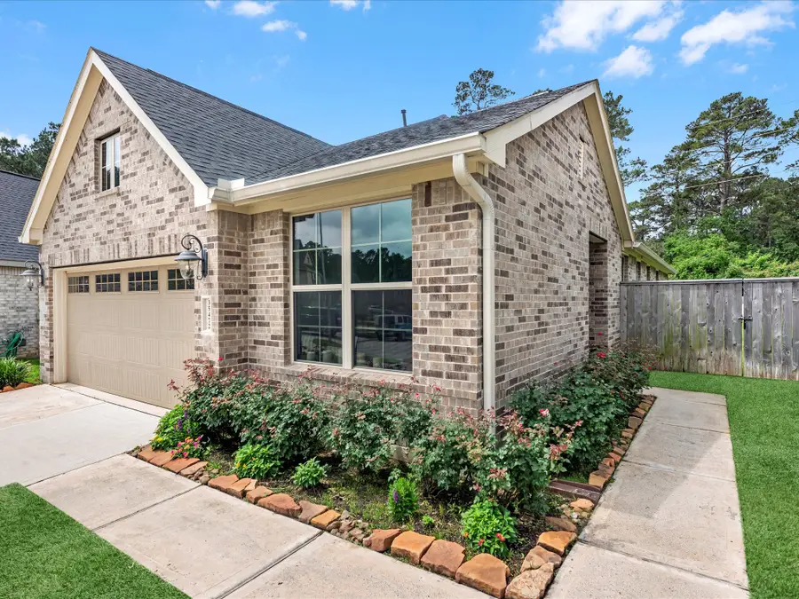 35472 Woodtrace Circle, Pinehurst, TX 77362 - #2