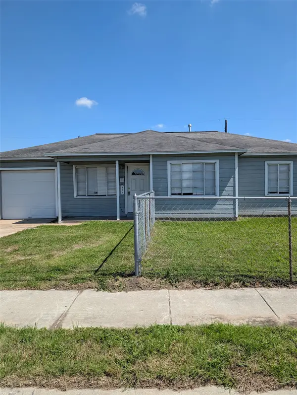 109 E Parker Road, Houston, TX 77076