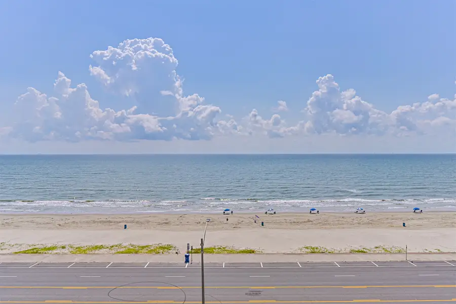 7310 Seawall Boulevard #705, Galveston, TX 77551 - Image #2