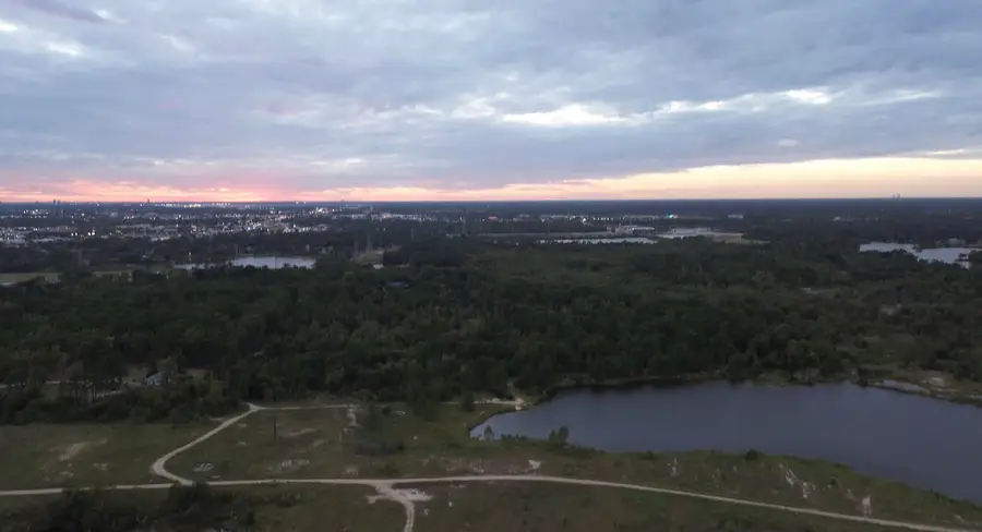 19903 W Lakelane Drive, Humble, TX 77338 - Image #2