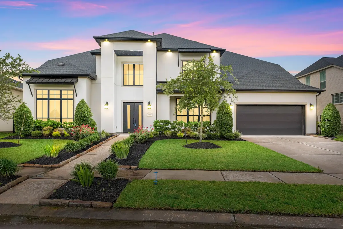 10631 Crystal Spring Drive, Missouri City, TX 77459 - Image #1