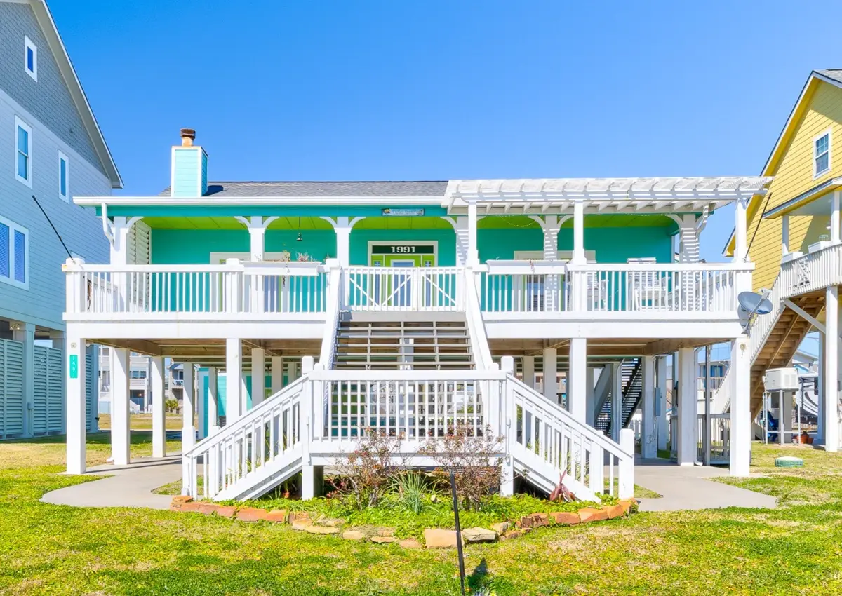 1991 Gulf Street, Crystal Beach, TX 77650 - Image #1