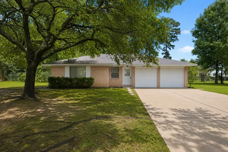 503 Northwood Drive, Conroe, TX 77303 - #2