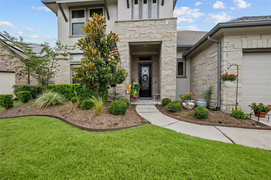 17405 Chestnut Cove Drive, Conroe, TX 77302 - Image #2