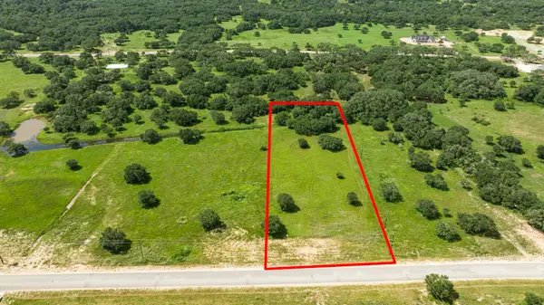 381 Gadwall Lane, Columbus, TX 77470