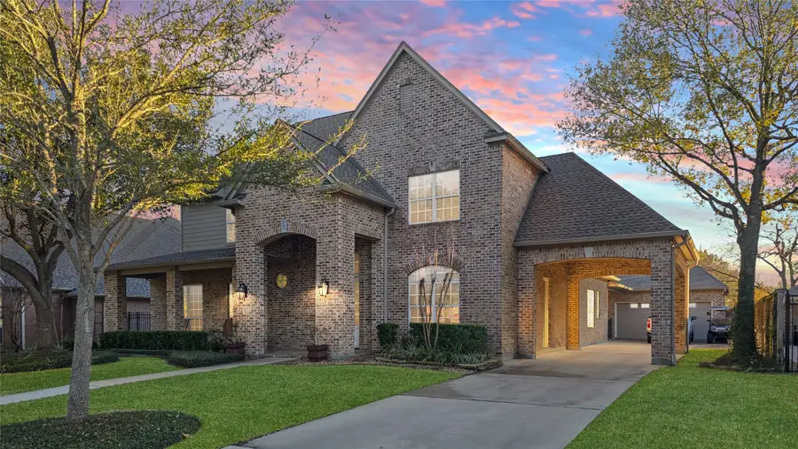 15305 Chichester Lane, Jersey Village, TX 77040 - Image #2