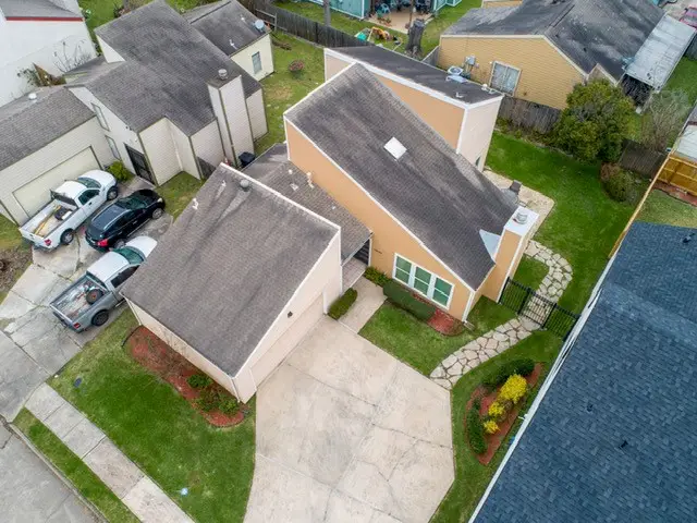 11030 Holworth Drive, Houston, TX 77072 - #2