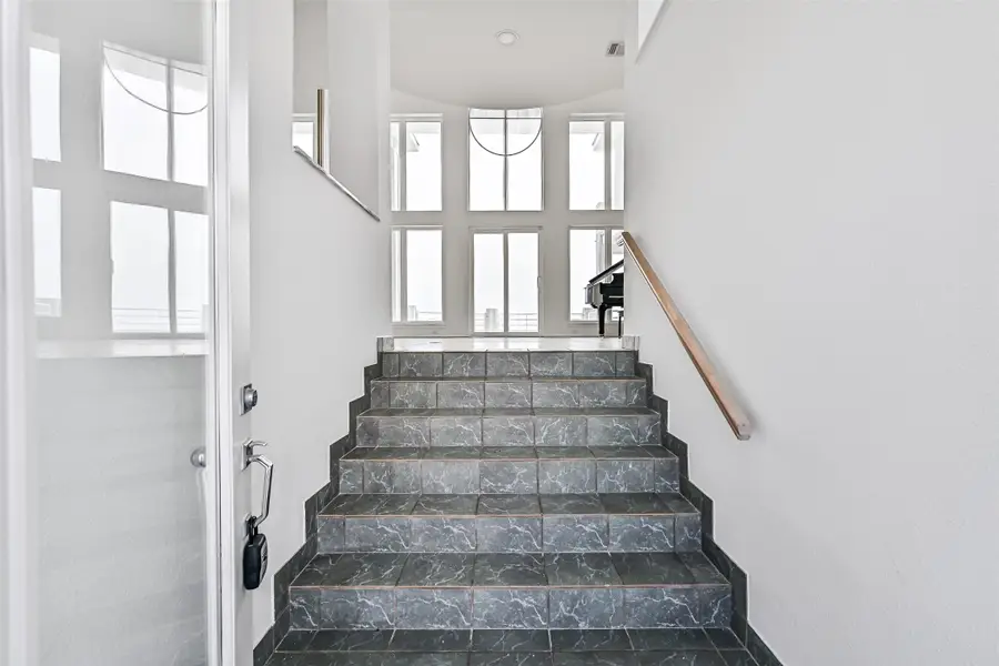 19039 E Kahala Drive, Galveston, TX 77554 - #3