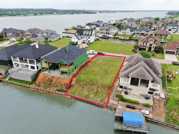 12590 St Louis Court, Willis, TX 77318