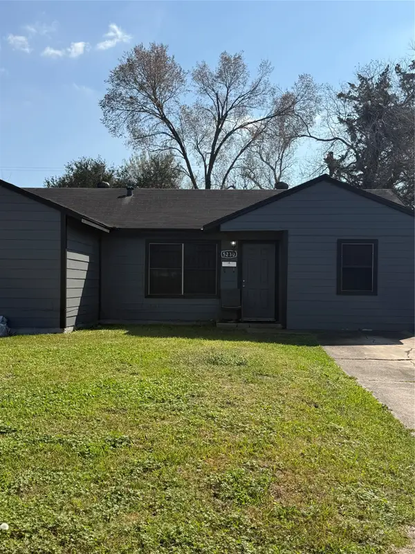 5230 Westover Street, Houston, TX 77033