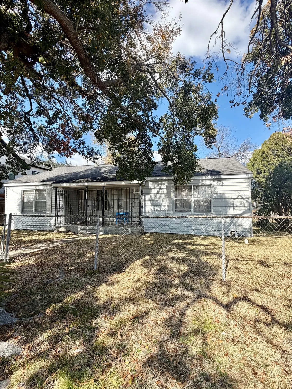 5651 Mccormick Street, Houston, TX 77023 - #1
