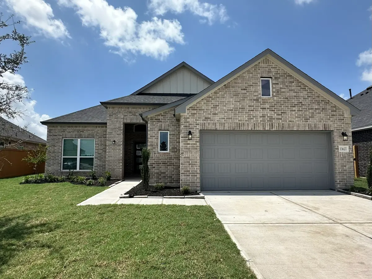 13627 Lago Vista Drive, Iowa Colony, TX 77583 - #1
