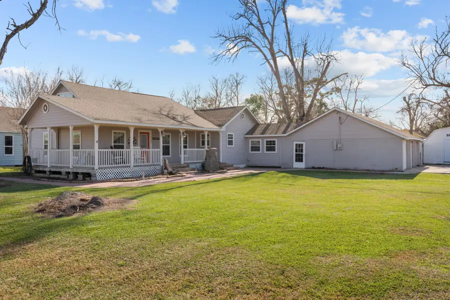 2006 Main Street, Danbury, TX 77534 - Image #3