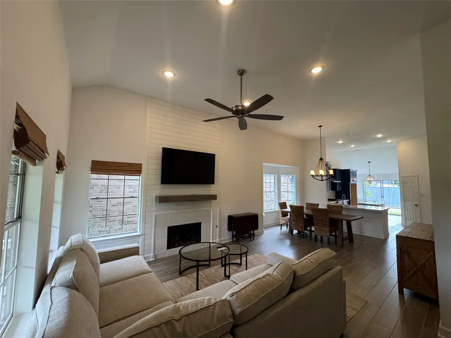 2601 S Broadway Street #9, La Porte, TX 77571 - #2